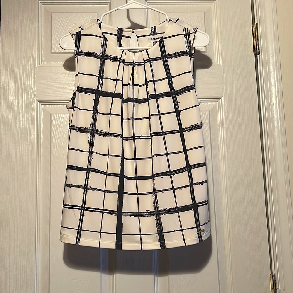 NWT Calvin Klein Black and White Tank - Size Small